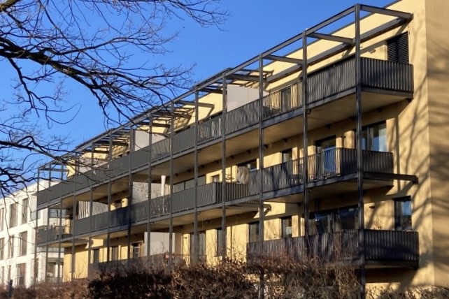 C3900321-364A-46FA-928A-F96837ED9555_1_201_a